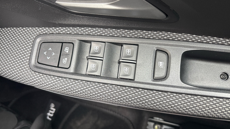 Dacia Jogger 1.0 TCe Extreme SE 5dr Petrol Estate